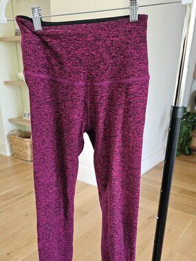 Beyong Yoga leggings- barely worn